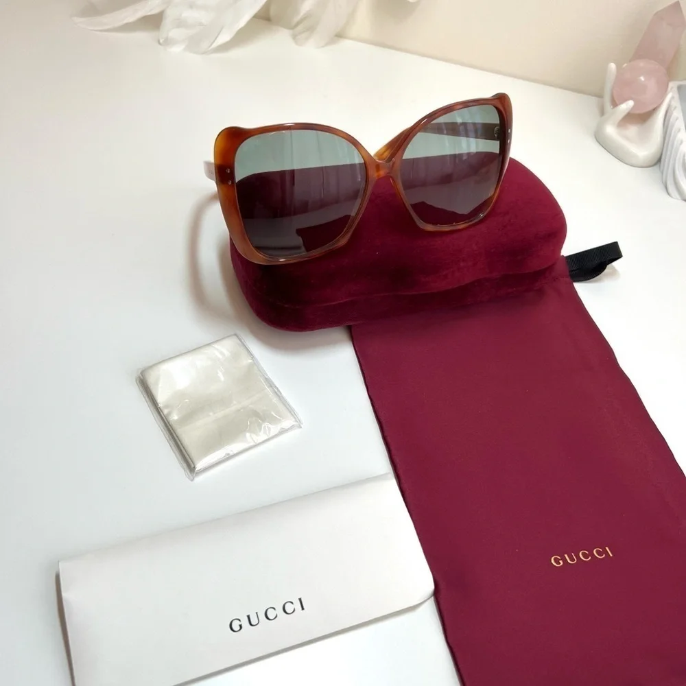 Gucci Havana Brown / Green Butterfly Shape Sunglasses